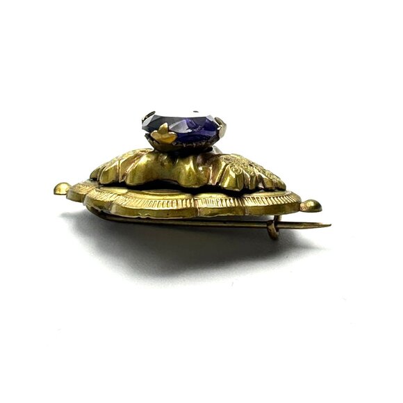 Victorian 1870s Gilt Brass Amethyst Brooch—Dimensional Leaf Design — GUC - Picture 4 of 10